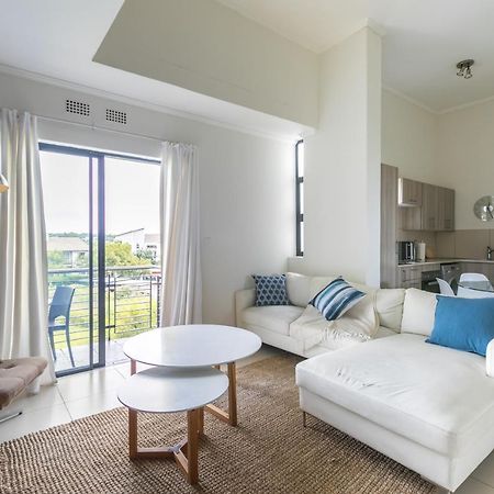Modern Apartment In A Secure Golf Estate.Wifi 루드푸르트 외부 사진